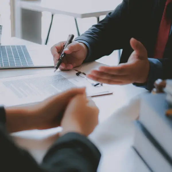 klient u pośrednika kredytowego